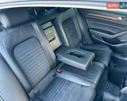 Білий Фольксваген Пассат, об'ємом двигуна 1.8 л та пробігом 170 тис. км за 17500 $, фото 16 на Automoto.ua