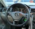Білий Фольксваген Пассат, об'ємом двигуна 2 л та пробігом 145 тис. км за 18500 $, фото 30 на Automoto.ua