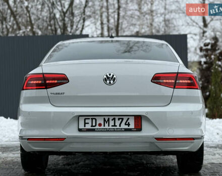 Белый Фольксваген Пассат, объемом двигателя 2 л и пробегом 198 тыс. км за 18950 $, фото 46 на Automoto.ua