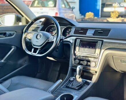 Белый Фольксваген Пассат, объемом двигателя 2 л и пробегом 176 тыс. км за 12500 $, фото 14 на Automoto.ua