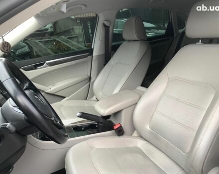 Білий Фольксваген Пассат, об'ємом двигуна 2 л та пробігом 152 тис. км за 16490 $, фото 24 на Automoto.ua