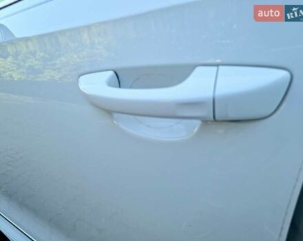 Белый Фольксваген Пассат, объемом двигателя 2 л и пробегом 148 тыс. км за 16700 $, фото 24 на Automoto.ua