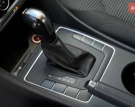 Белый Фольксваген Пассат, объемом двигателя 2 л и пробегом 90 тыс. км за 12800 $, фото 37 на Automoto.ua