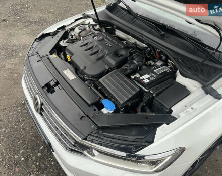 Белый Фольксваген Пассат, объемом двигателя 2 л и пробегом 120 тыс. км за 22000 $, фото 37 на Automoto.ua