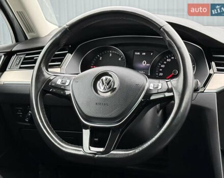 Белый Фольксваген Пассат, объемом двигателя 2 л и пробегом 198 тыс. км за 18950 $, фото 89 на Automoto.ua