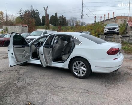 Білий Фольксваген Пассат, об'ємом двигуна 2 л та пробігом 152 тис. км за 16490 $, фото 15 на Automoto.ua