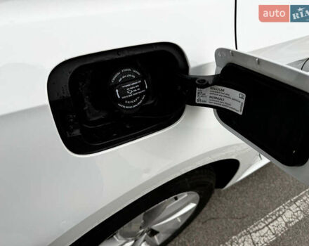 Білий Фольксваген Пассат, об'ємом двигуна 1.98 л та пробігом 134 тис. км за 14500 $, фото 6 на Automoto.ua