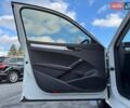 Белый Фольксваген Пассат, объемом двигателя 2 л и пробегом 90 тыс. км за 12800 $, фото 28 на Automoto.ua