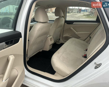 Білий Фольксваген Пассат, об'ємом двигуна 2 л та пробігом 147 тис. км за 8600 $, фото 12 на Automoto.ua