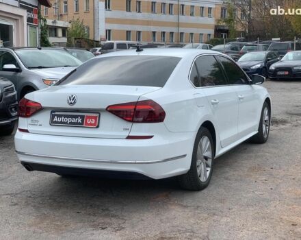 Білий Фольксваген Пассат, об'ємом двигуна 2 л та пробігом 152 тис. км за 16490 $, фото 4 на Automoto.ua