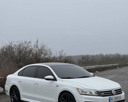 Белый Фольксваген Пассат, объемом двигателя 2 л и пробегом 117 тыс. км за 15200 $, фото 2 на Automoto.ua