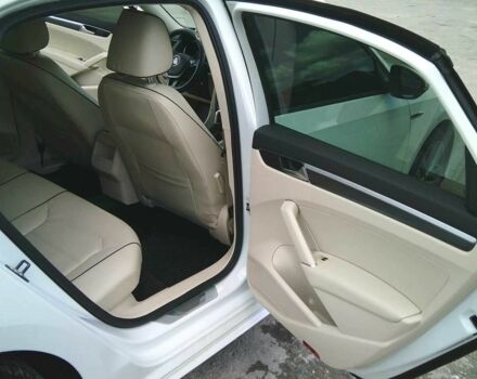 Белый Фольксваген Пассат, объемом двигателя 2 л и пробегом 222 тыс. км за 13900 $, фото 11 на Automoto.ua