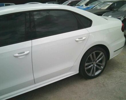 Белый Фольксваген Пассат, объемом двигателя 2 л и пробегом 222 тыс. км за 13900 $, фото 2 на Automoto.ua