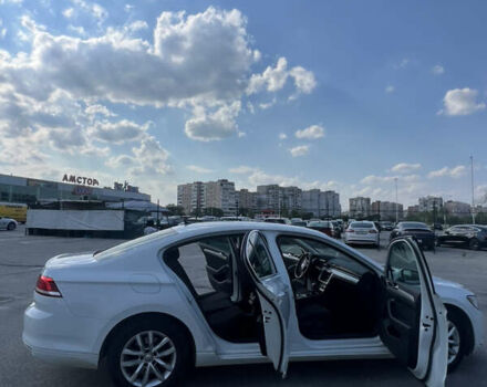 Белый Фольксваген Пассат, объемом двигателя 1.97 л и пробегом 197 тыс. км за 20999 $, фото 12 на Automoto.ua