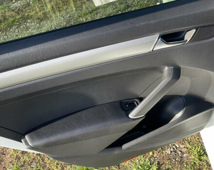 Белый Фольксваген Пассат, объемом двигателя 2 л и пробегом 132 тыс. км за 13200 $, фото 15 на Automoto.ua