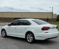Фольксваген Пассат 2018 в Львове на Automoto.ua Белый Фольксваген Пассат, объемом двигателя 2 л и пробегом 48 тыс. км за 11300 $, фото 3 на Automoto.ua