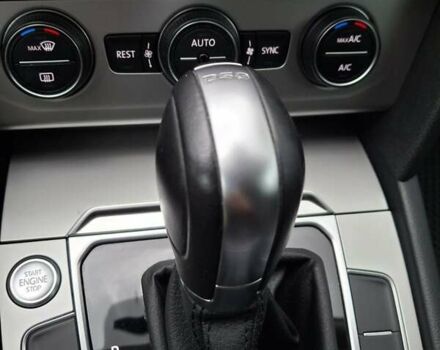 Белый Фольксваген Пассат, объемом двигателя 1.8 л и пробегом 82 тыс. км за 21700 $, фото 1 на Automoto.ua