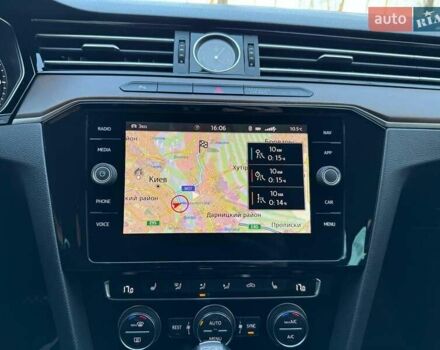 Білий Фольксваген Пассат, об'ємом двигуна 1.8 л та пробігом 170 тис. км за 17500 $, фото 5 на Automoto.ua