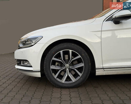 Белый Фольксваген Пассат, объемом двигателя 1.97 л и пробегом 98 тыс. км за 21500 $, фото 17 на Automoto.ua