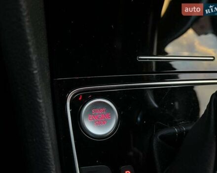 Білий Фольксваген Пассат, об'ємом двигуна 3.6 л та пробігом 72 тис. км за 17490 $, фото 28 на Automoto.ua