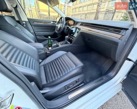 Білий Фольксваген Пассат, об'ємом двигуна 1.97 л та пробігом 99 тис. км за 22800 $, фото 20 на Automoto.ua