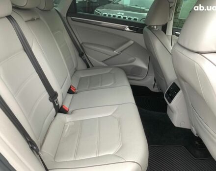 Білий Фольксваген Пассат, об'ємом двигуна 2 л та пробігом 152 тис. км за 16490 $, фото 28 на Automoto.ua