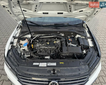 Белый Фольксваген Пассат, объемом двигателя 2 л и пробегом 214 тыс. км за 10800 $, фото 32 на Automoto.ua