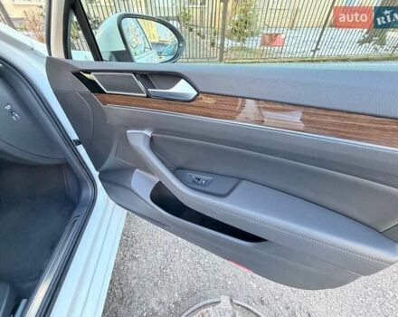 Білий Фольксваген Пассат, об'ємом двигуна 1.97 л та пробігом 99 тис. км за 22800 $, фото 19 на Automoto.ua