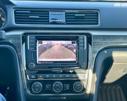 Белый Фольксваген Пассат, объемом двигателя 2 л и пробегом 176 тыс. км за 12500 $, фото 13 на Automoto.ua
