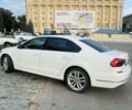 Белый Фольксваген Пассат, объемом двигателя 2 л и пробегом 166 тыс. км за 14219 $, фото 5 на Automoto.ua