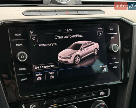 Белый Фольксваген Пассат, объемом двигателя 2 л и пробегом 198 тыс. км за 18950 $, фото 99 на Automoto.ua