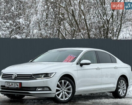 Белый Фольксваген Пассат, объемом двигателя 2 л и пробегом 198 тыс. км за 18950 $, фото 3 на Automoto.ua