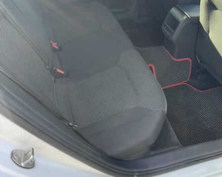 Белый Фольксваген Пассат, объемом двигателя 2 л и пробегом 132 тыс. км за 13200 $, фото 18 на Automoto.ua