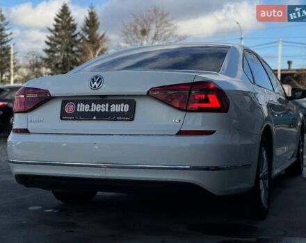 Белый Фольксваген Пассат, объемом двигателя 2 л и пробегом 90 тыс. км за 12800 $, фото 19 на Automoto.ua