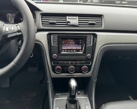 Білий Фольксваген Пассат, об'ємом двигуна 2 л та пробігом 70 тис. км за 11999 $, фото 10 на Automoto.ua