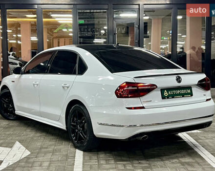 Білий Фольксваген Пассат, об'ємом двигуна 1.98 л та пробігом 143 тис. км за 12900 $, фото 14 на Automoto.ua