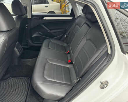 Белый Фольксваген Пассат, объемом двигателя 2 л и пробегом 70 тыс. км за 11999 $, фото 13 на Automoto.ua