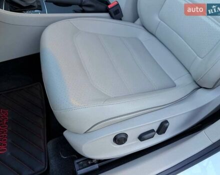 Білий Фольксваген Пассат, об'ємом двигуна 2 л та пробігом 145 тис. км за 18500 $, фото 12 на Automoto.ua