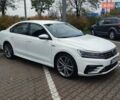 Білий Фольксваген Пассат, об'ємом двигуна 2 л та пробігом 195 тис. км за 14200 $, фото 10 на Automoto.ua