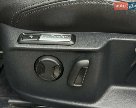 Белый Фольксваген Пассат, объемом двигателя 2 л и пробегом 198 тыс. км за 18950 $, фото 62 на Automoto.ua