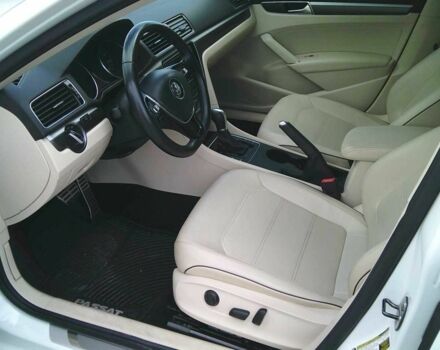 Белый Фольксваген Пассат, объемом двигателя 2 л и пробегом 222 тыс. км за 13900 $, фото 18 на Automoto.ua