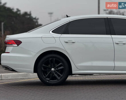 Белый Фольксваген Пассат, объемом двигателя 1.98 л и пробегом 144 тыс. км за 16300 $, фото 9 на Automoto.ua