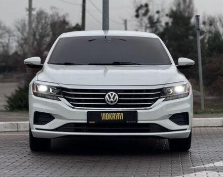 Білий Фольксваген Пассат, об'ємом двигуна 2 л та пробігом 144 тис. км за 16300 $, фото 1 на Automoto.ua