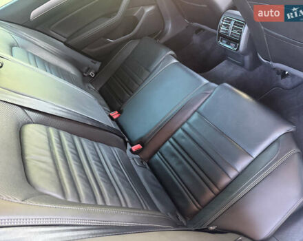 Белый Фольксваген Пассат, объемом двигателя 2 л и пробегом 187 тыс. км за 23500 $, фото 64 на Automoto.ua