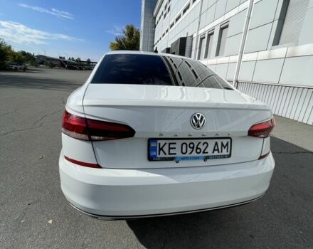 Белый Фольксваген Пассат, объемом двигателя 2 л и пробегом 68 тыс. км за 18500 $, фото 4 на Automoto.ua