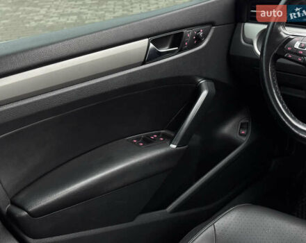 Белый Фольксваген Пассат, объемом двигателя 1.98 л и пробегом 144 тыс. км за 16300 $, фото 28 на Automoto.ua