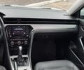 Білий Фольксваген Пассат, об'ємом двигуна 2 л та пробігом 144 тис. км за 16300 $, фото 13 на Automoto.ua