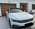 Белый Фольксваген Пассат, объемом двигателя 2 л и пробегом 99 тыс. км за 15200 $, фото 4 на Automoto.ua