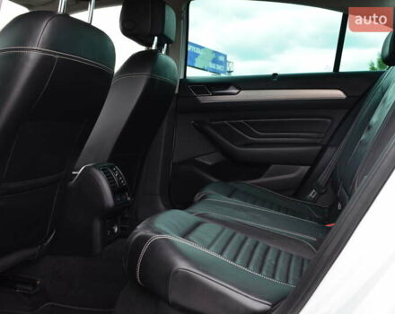 Белый Фольксваген Пассат, объемом двигателя 2 л и пробегом 68 тыс. км за 18200 $, фото 38 на Automoto.ua