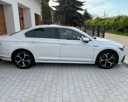 Белый Фольксваген Пассат, объемом двигателя 2 л и пробегом 99 тыс. км за 15200 $, фото 5 на Automoto.ua